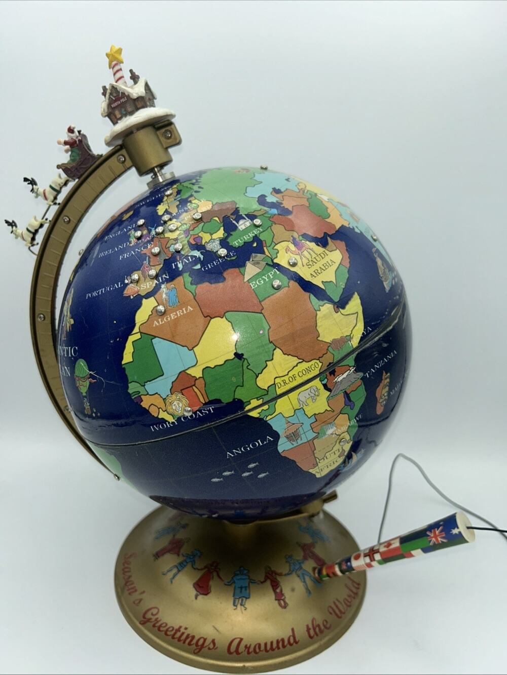 Mr. Christmas Seasons Greetings From Around the World Globe 22 Countries